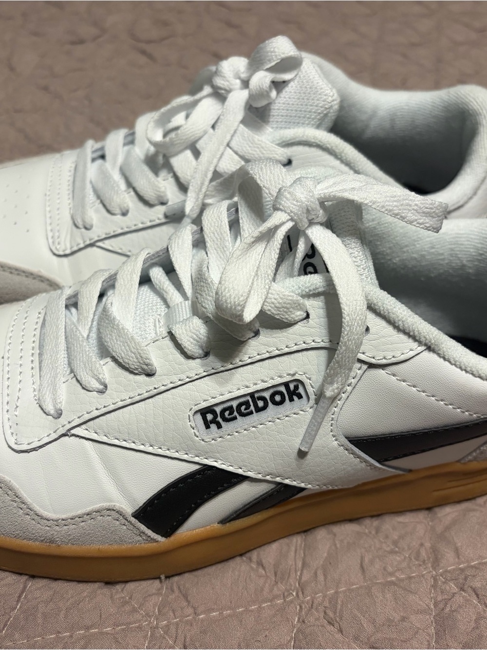 Reebok White Leather Sneakers with Black Stripe and Gum Sole